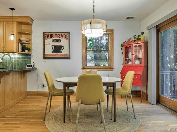 34 Hillview Avenue, Port Washington NY 11050