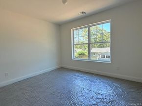 120 River Road, Shirley NY 11967