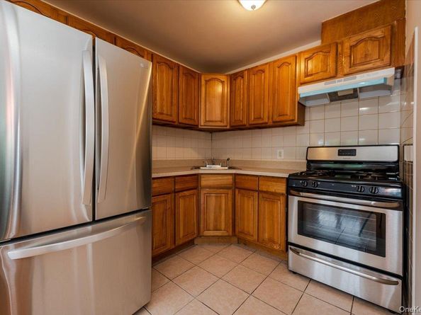 10010 133rd Avenue, Ozone Park NY 11417