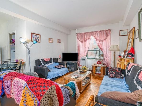 1501 Metropolitan Avenue 6C, Bronx NY 10462