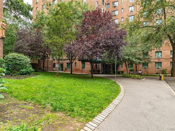 1501 Metropolitan Avenue 6C, Bronx NY 10462