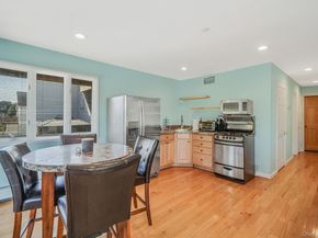 15 Inlet Drive, Lindenhurst NY 11757