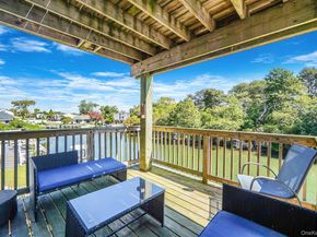 15 Inlet Drive, Lindenhurst NY 11757
