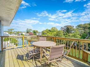 15 Inlet Drive, Lindenhurst NY 11757