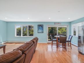 15 Inlet Drive, Lindenhurst NY 11757