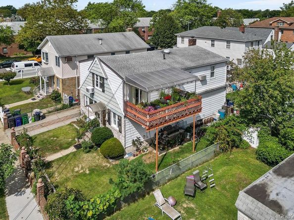 200-07 17th Avenue, Bayside NY 11360
