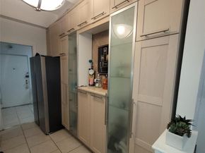 365 Bronx River Road 1H, Yonkers NY 10704