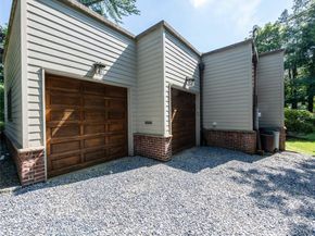 3 West Drive, Manhasset NY 11030