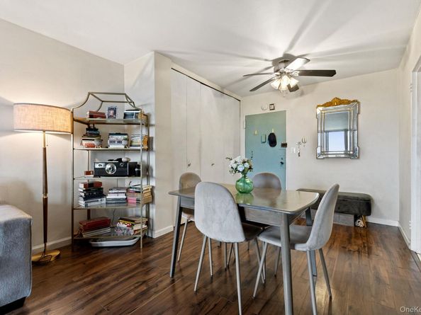 3121 Middletown Road 7L, Bronx NY 10461