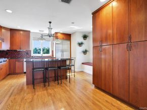 2 Harbor Lane 301, New Rochelle NY 10805