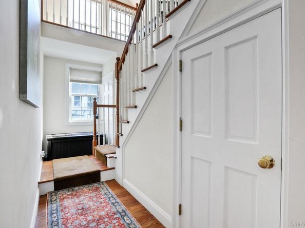 2 Harbor Lane 301, New Rochelle NY 10805