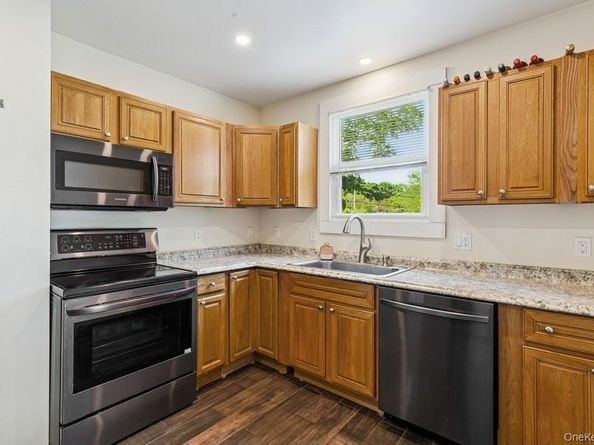 18955 Main Road, Mattituck NY 11952