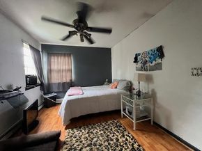 121 West Avenue, Hicksville NY 11801