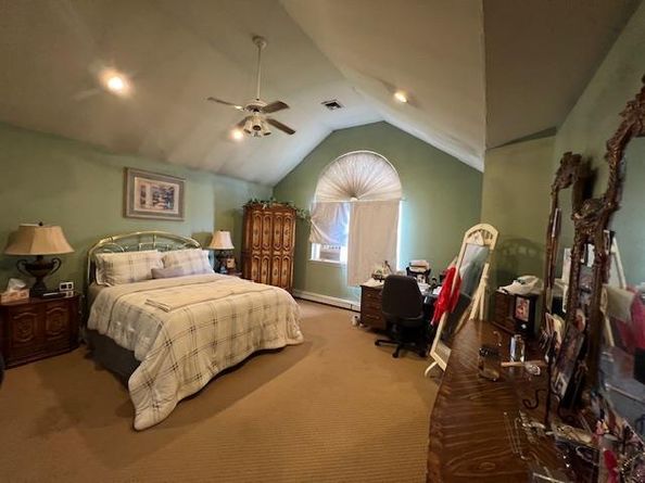 121 West Avenue, Hicksville NY 11801