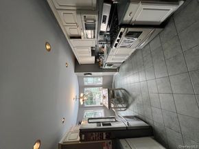 121 West Avenue, Hicksville NY 11801