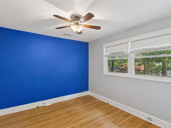 8 Cleary Road, Ronkonkoma NY 11779