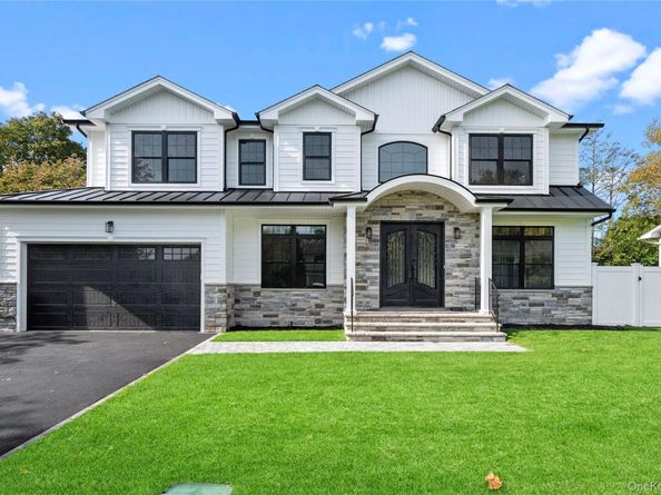 25 Westchester Avenue, Jericho NY 11753