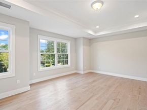 25 Westchester Avenue, Jericho NY 11753
