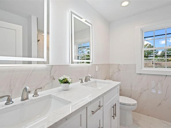 25 Westchester Avenue, Jericho NY 11753