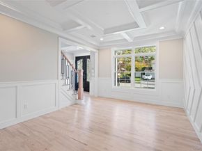 25 Westchester Avenue, Jericho NY 11753