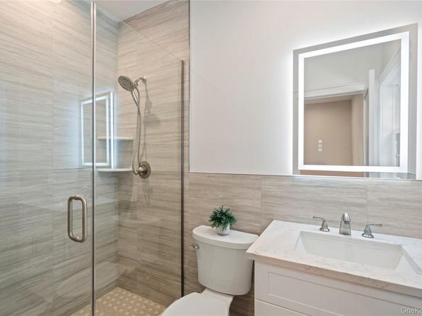 25 Westchester Avenue, Jericho NY 11753