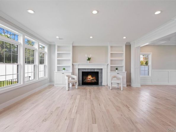 25 Westchester Avenue, Jericho NY 11753