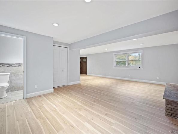 423 Westchester Avenue, White Plains NY 10604