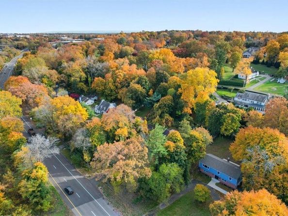 423 Westchester Avenue, White Plains NY 10604