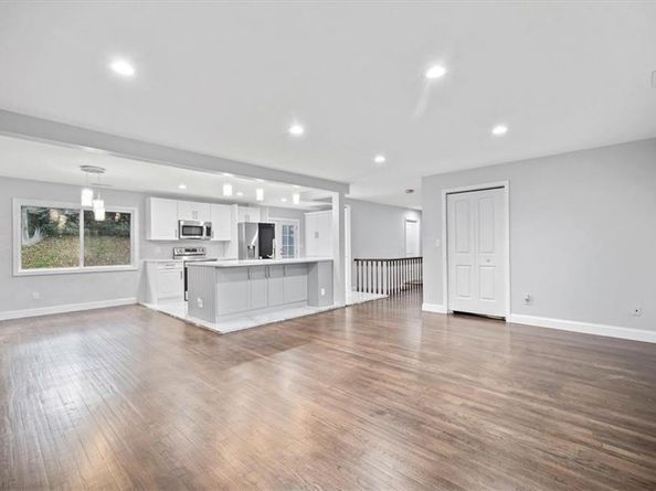 423 Westchester Avenue, White Plains NY 10604