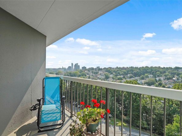500 Highpoint Drive PH 6, Hartsdale NY 10530