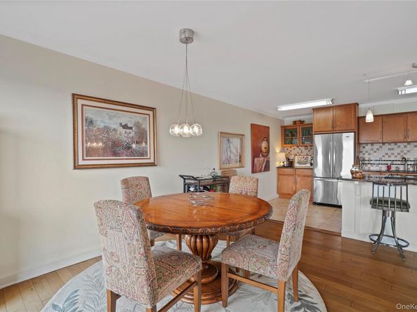 500 Highpoint Drive PH 6, Hartsdale NY 10530