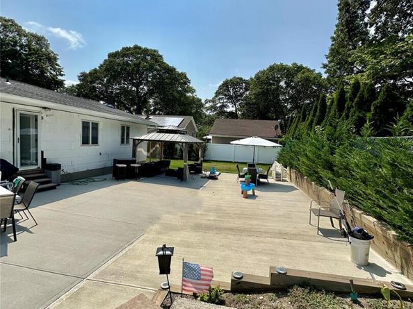 323 Wildwood Road, Ronkonkoma NY 11779