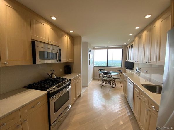27010 Grand Central Parkway 25O, Floral Park NY 11005