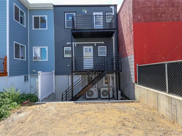 1735 Pacific Street, Brooklyn NY 11213