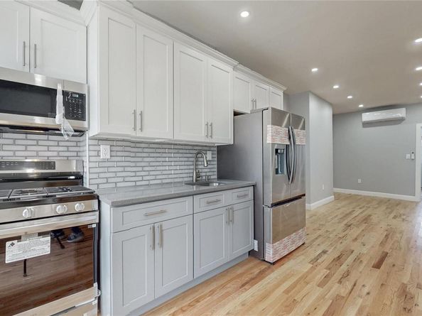 1735 Pacific Street, Brooklyn NY 11213