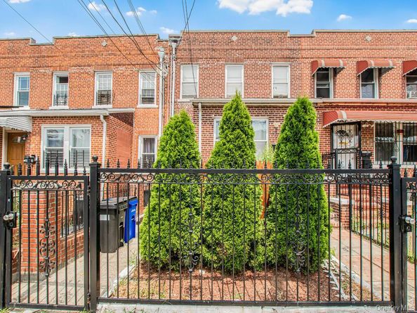 951 E 221st Street, Bronx NY 10469