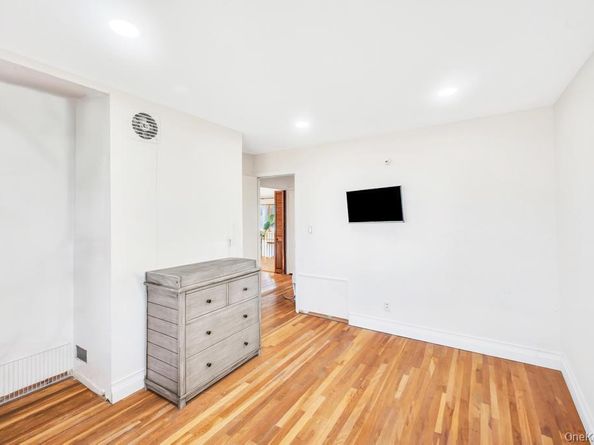 710 Fishermans Road, Baldwin NY 11510