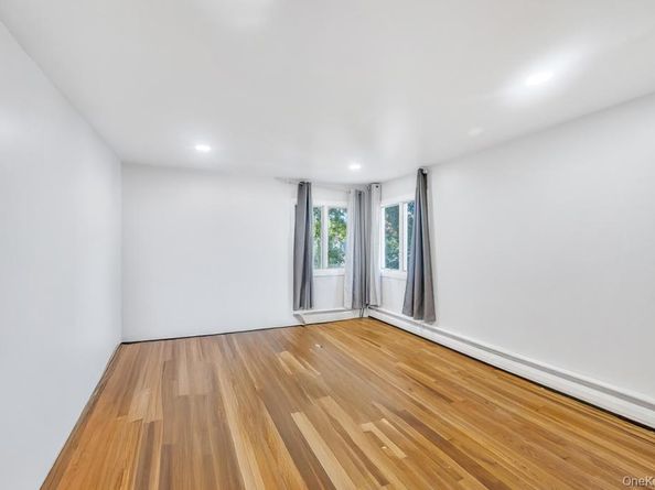 710 Fishermans Road, Baldwin NY 11510
