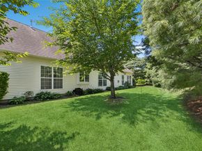 13 Graycrest Court, Mount Sinai NY 11766