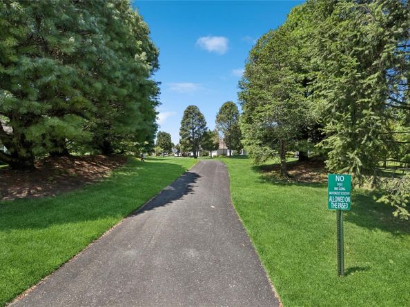 13 Graycrest Court, Mount Sinai NY 11766