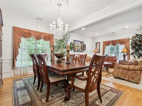 13 Graycrest Court, Mount Sinai NY 11766