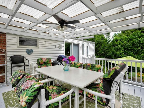 10 Dean Street, Port Jefferson Station NY 11776