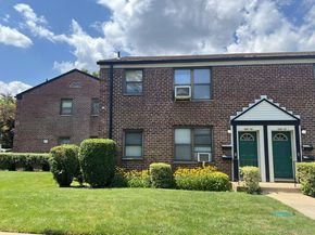 196-19 69th Avenue 2, Fresh Meadows NY 11365