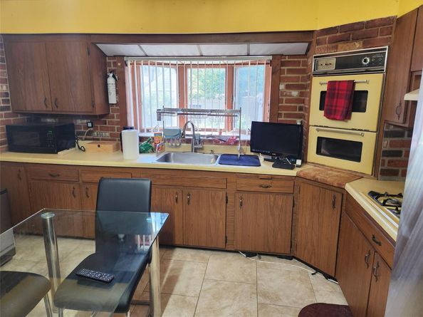 112 Rutland Road, Hempstead NY 11550