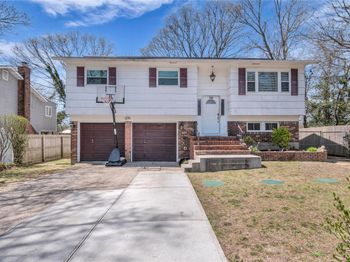 756 Bohemia Parkway