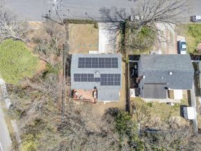 756 Bohemia Parkway, Sayville NY 11782