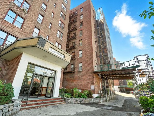 650 Warburton Avenue 6M, Yonkers NY 10701