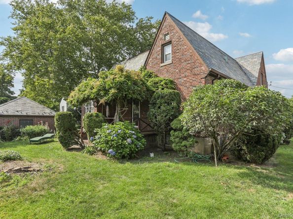 11 Corley Street, Yonkers NY 10701