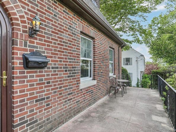 11 Corley Street, Yonkers NY 10701