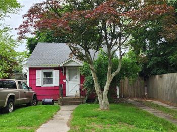 202 Forest Road W